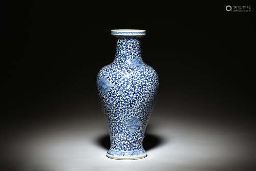 BLUE AND WHITE 'FLOWERS' VASE