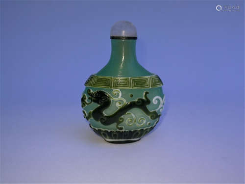 Qing Dynasty Chinese Glass Snuff Bottle