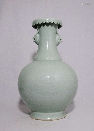 Large Chinese Monochrome Green Glaze Porcelain Vase With Mark