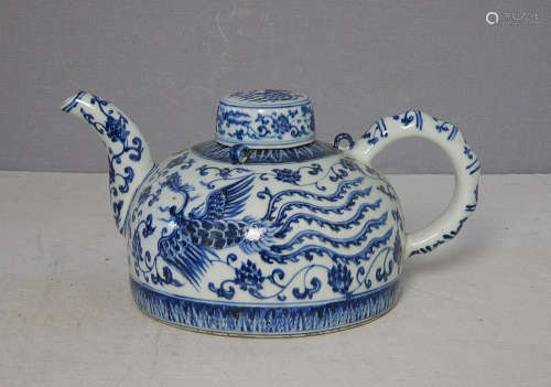 Chinese Blue and White Porcelain Teapot With Mark