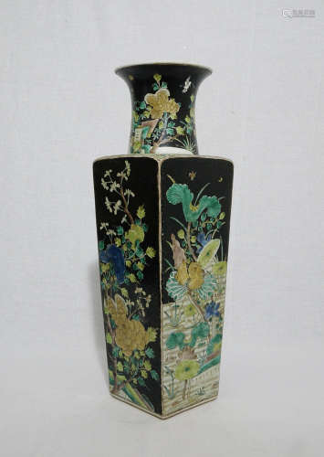 Chinese Black Base San-Cai Porcelain Vase With Mark