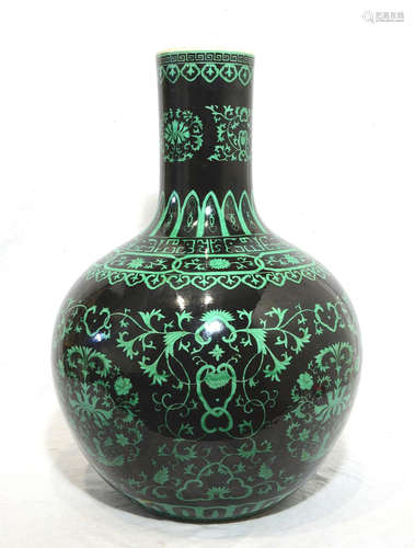 Large Chinese Black and Green Glaze Porcelain Ball Vase