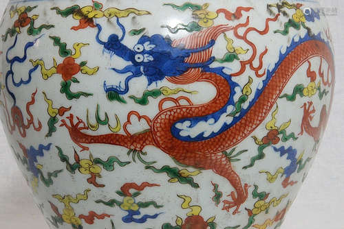 Chinese Dou-Cai Porcelain Jar