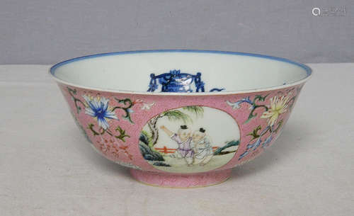 Chinese Famille Rose With Blue and White Porcelain Bowl