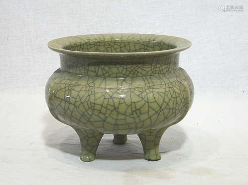 Chinese Celadon Tripod Crackle Porcelain Incense Burner