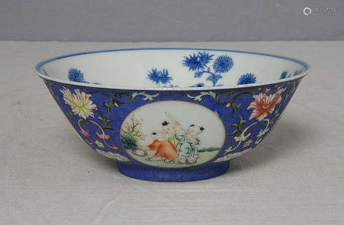 Chinese Famille Rose With Blue and White Porcelain Bowl