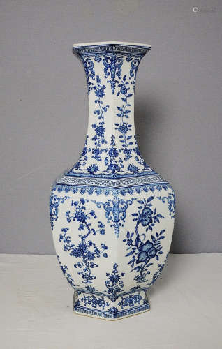 Chinese Blue and White Porcelain Hexagonal Vase With Mark