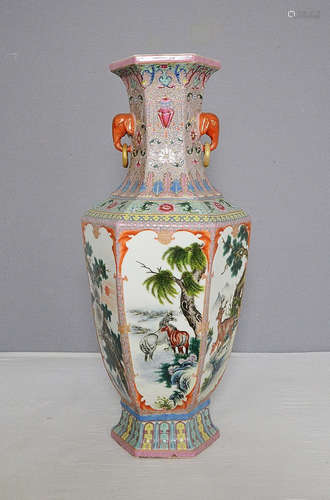 hinese Famille Rose Hexagonal Porcelain Vase With Mark