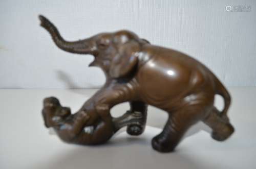 19th Japanese bronze elephant