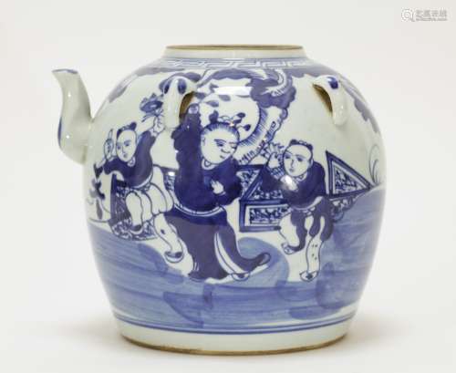 Chinese Blue/White Porcelain Teapot