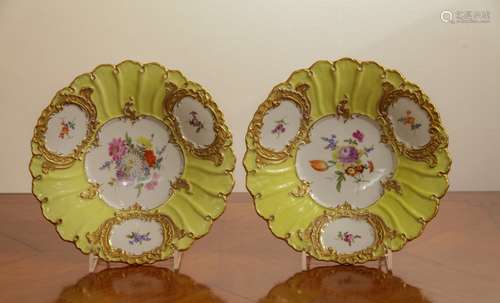 Pair of Porcelain Plate, Early 20th C.