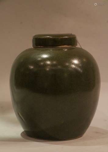 Chinese Green Glazed Cover Jar