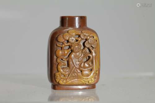 Chinese Agate Carved Snuff Bottle