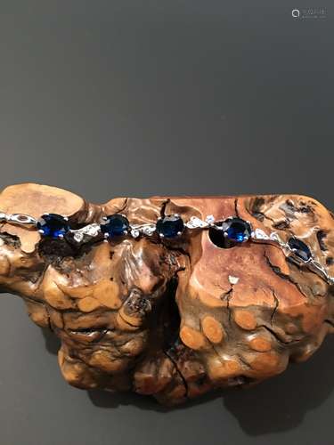 Silver Bracelet With Tanzanites