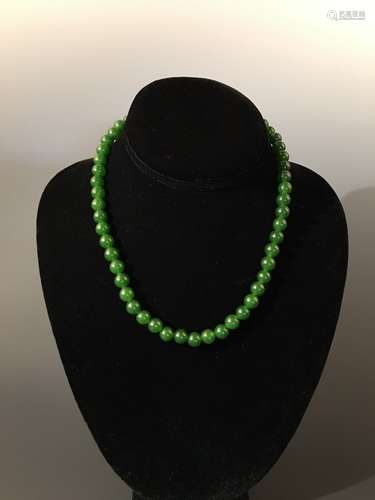 Green Jade Bead Nacklace