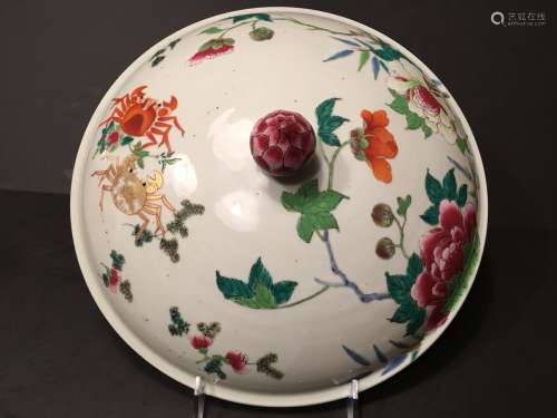 ANTIQUE Chinese Rose Bowl Cover with Crabs and flowers, 11 1/4