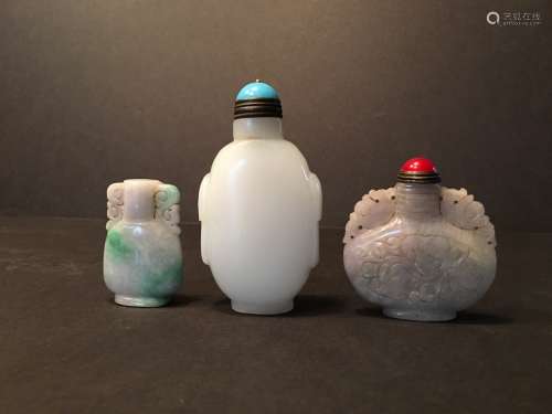 ANTIQUE White And green Jade Snuff Bottles, 2