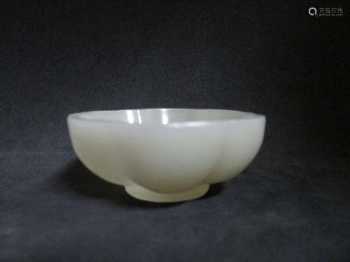 OLD Chinese White Jade Bowl,  5 cm x 2.2 cm