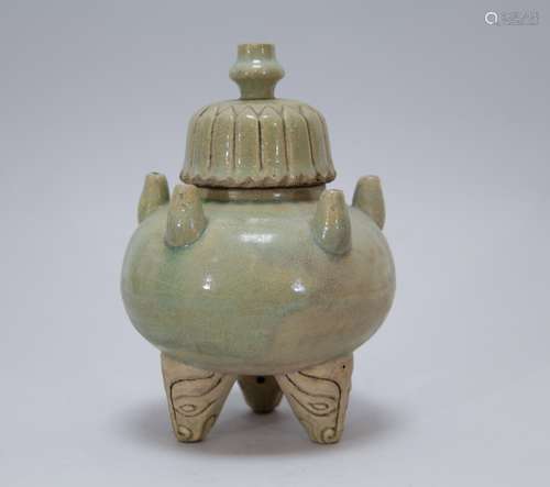 Chinese Celadon Glazed Cover Burner