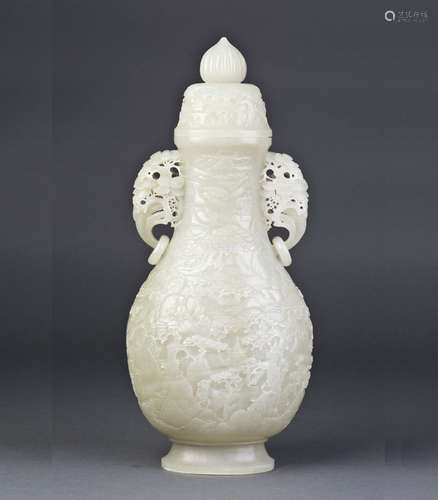 A Translucent White Jade Vase