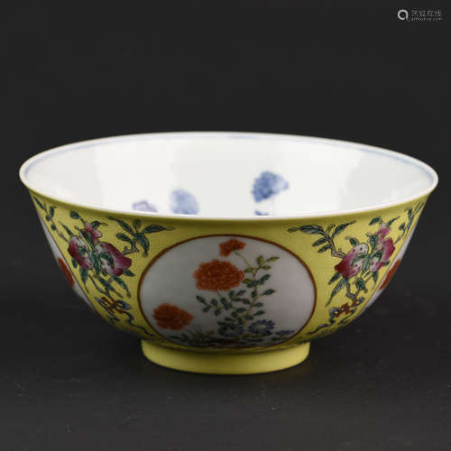 A CHINESE YELLOW GROUND PORCELAIN BOWL