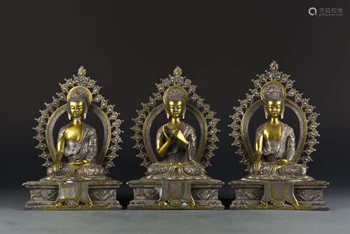 A SET OF BUDDA STATUES