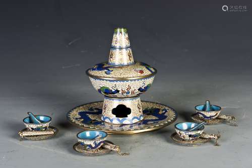 A MINIATURE SET OF HOT POT CLOISONNE MINIATURES