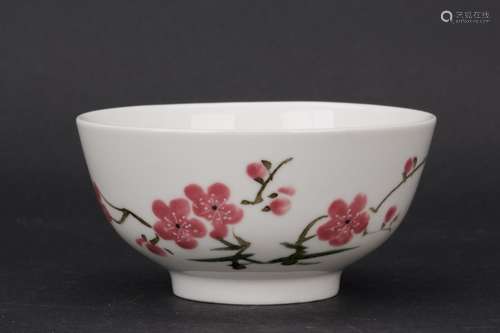 A FAMILLE ROSE ENAMELED FLOWER BOWL