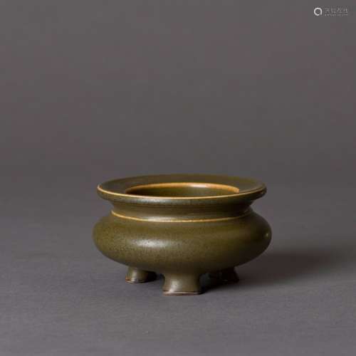 A CHINESE TEADUST-GLAZED CENSER