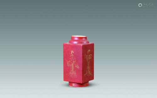 民国 红釉描金人物瓶 瓷