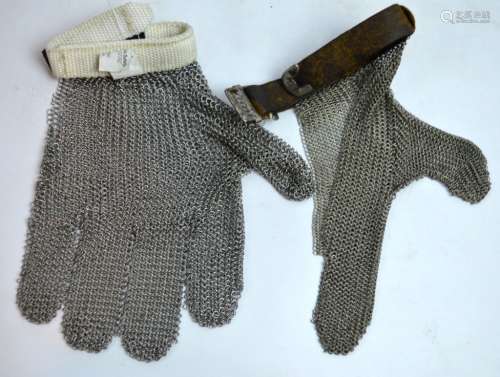 Old Archery Chain Mail Finger Guard; Mail Glove