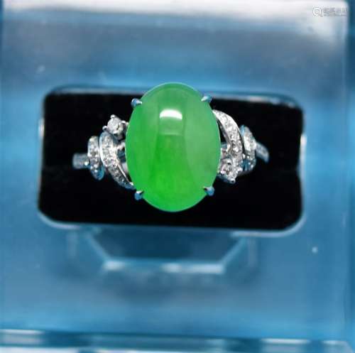 An Icy Apple Green Jadeite Diamond Ring