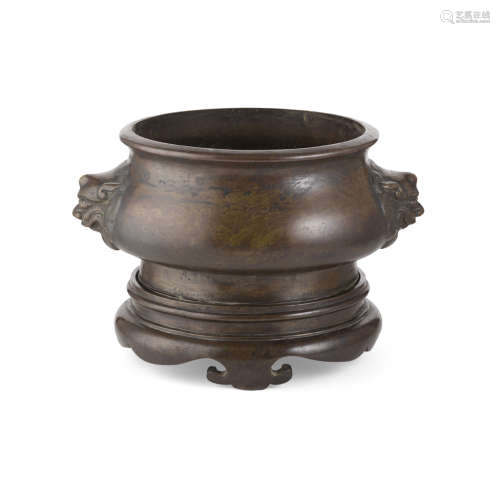 MASSIVE BRONZE INCENSE BURNER AND STAND QING DYNASTY, 19TH CENTURY 38cm wide