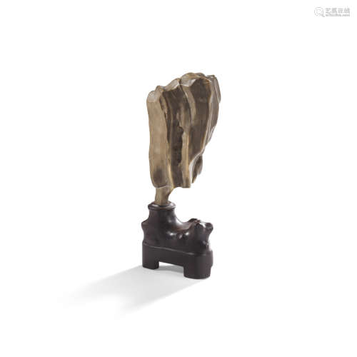 SMALL SCHOLAR'S ROCK 11cm high (excluding stand)