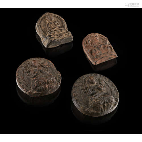 GROUP OF FOUR SMALL TZA TZA TIBET, 19TH CENTURY largest, 4.5cm wide