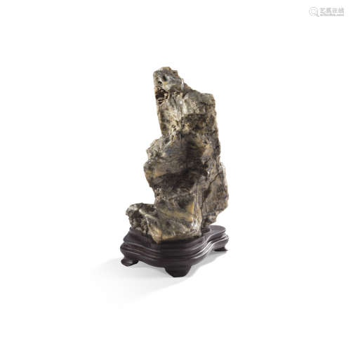 MOTTLED WHITE AND GREY SCHOLAR'S ROCK 21cm high (overall)