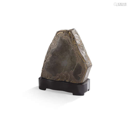 TRIANGULAR SEDIMENTARY CONCRETION SCHOLAR'S ROCK, JIE HE SHI 15.5cm high (excluding stand)
