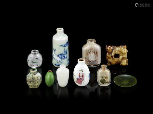 A group of various snuff bottles,Qing Dynasty and later