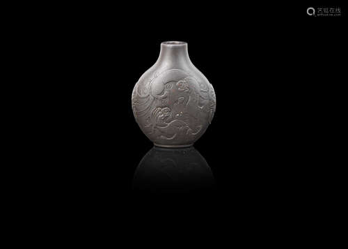 A duan stone 'chilong' snuff bottle,19th century