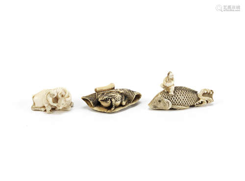 A group of three ivory netsuke,Meiji/Taisho Period