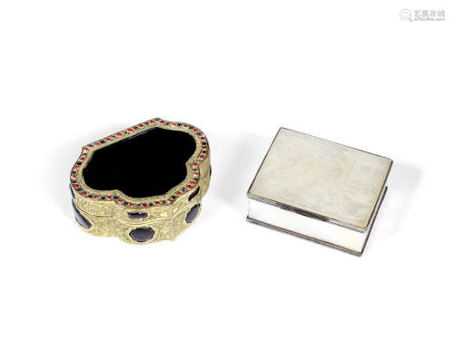 Two 'Guandong tribute' snuff boxes,18th century