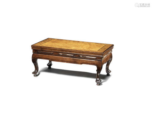 A small burlwood-inset folding table, kang,18th/19th century