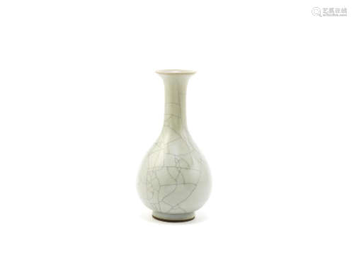 A Ge-style bottle vase,18th century