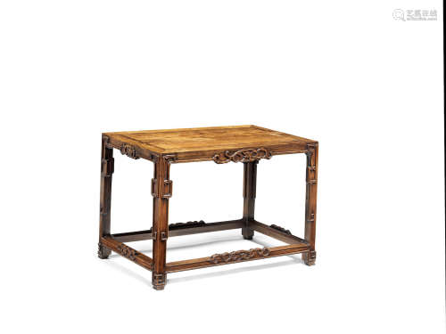 A huanghuali side table,Qing Dynasty