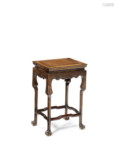 A small huanghuali stand,18th century
