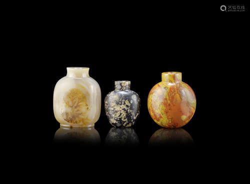 A group of hardstone snuff bottles,19th/ early 20th century