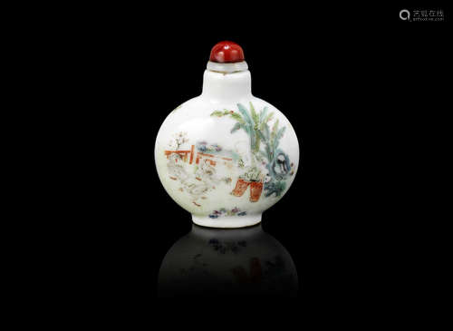 A famille rose snuff bottle,Daoguang seal mark and of the period