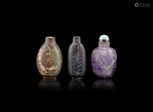 Three snuff bottles,19th/20th century