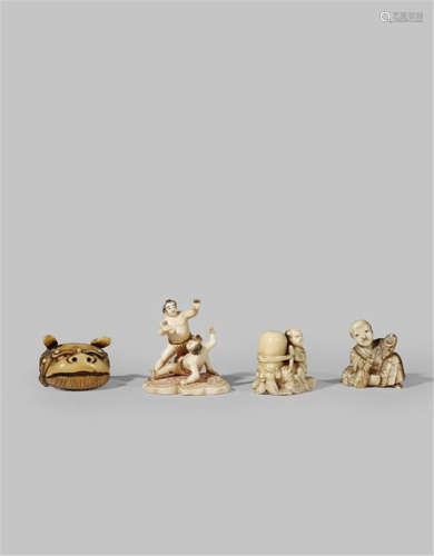 FOUR JAPANESE IVORY NETSUKE MEIJI 1868-1912