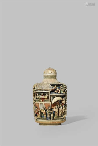 A LARGE CHINESE STAINED IVORY SNUFF BOTTLE19TH CENTURY